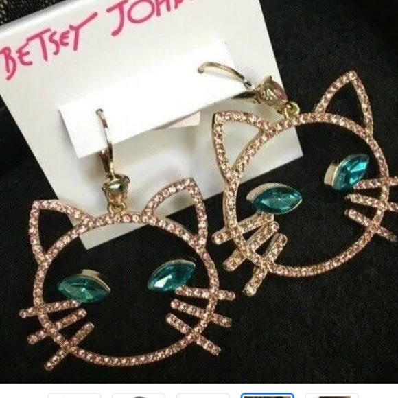 Betsey Johnson KITTY DROP EARRINGS - Picture 5 of 5
